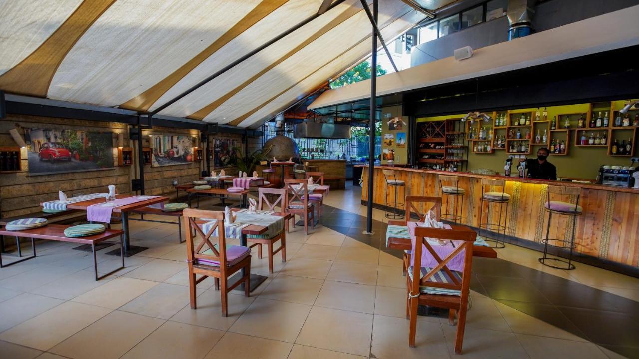 Warwick Centre Apartment Nairobi Exterior photo